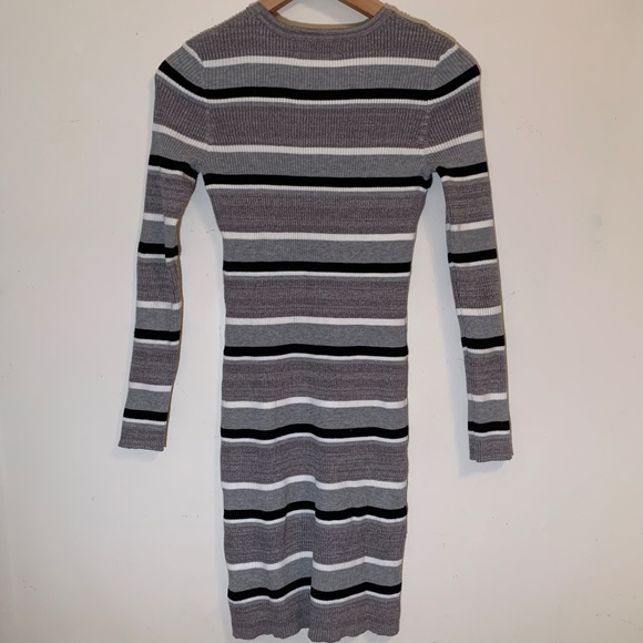NWOT Long Sleeve Striped Bodycon Dress in Black, White & Grey- Size S - Picture 4 of 12